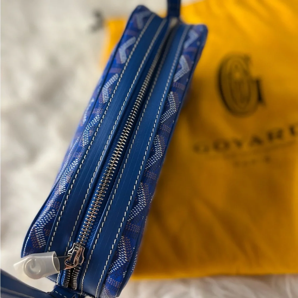 Brand New Goyard bag. 100% authentic. New with tags. Never worn. - Picture 7 of 7